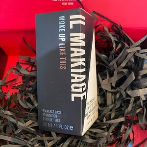 IL Makiage Foundation 035